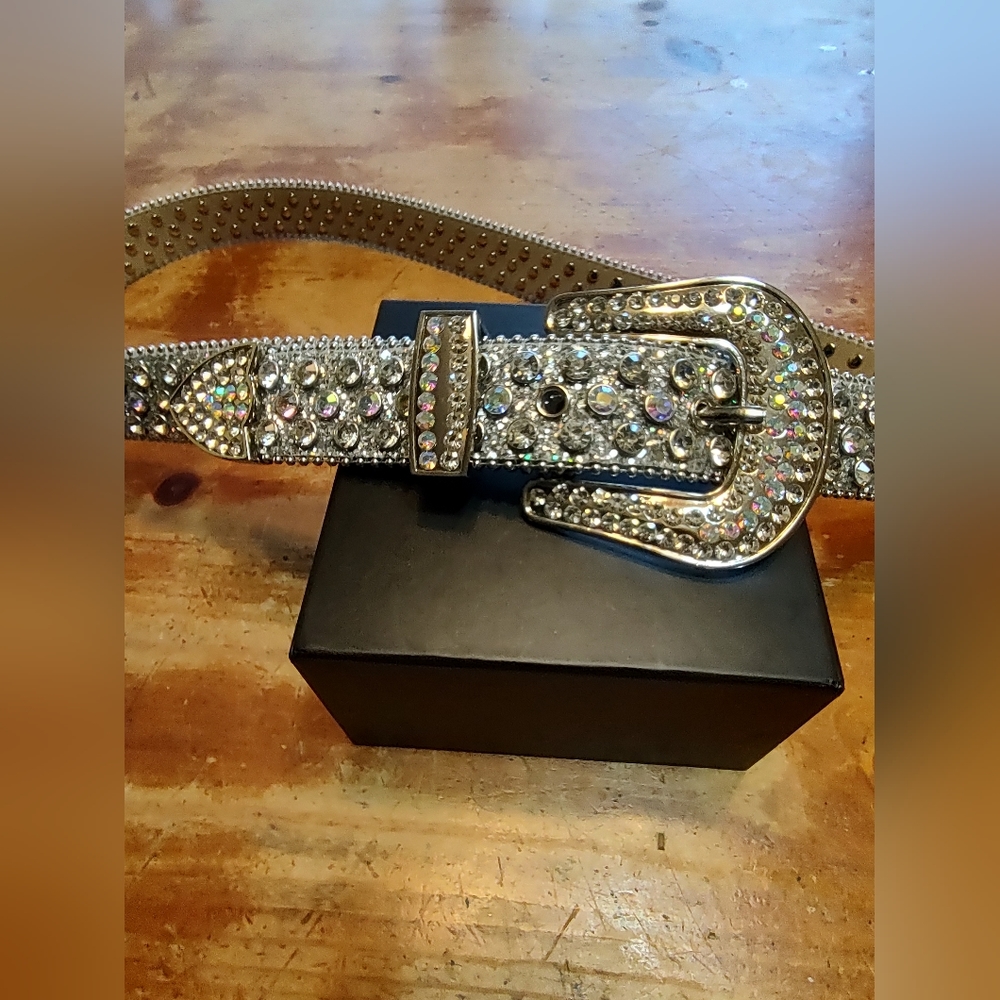 Crystal Belt